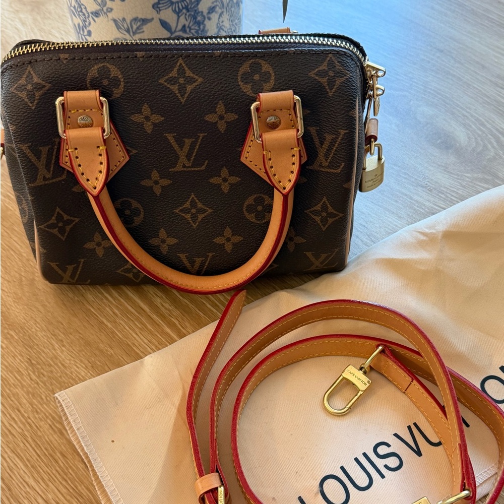 L V MONOGRAM SPEEDY - Picture 3 of 8